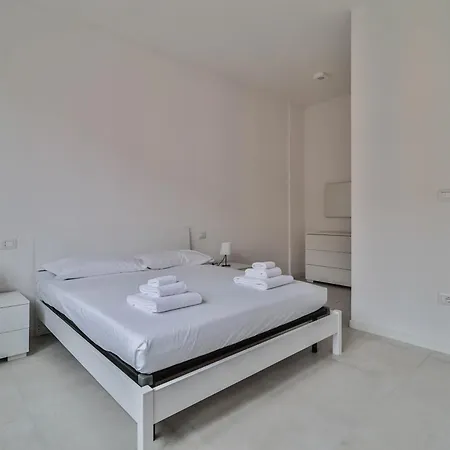 Arcade - 10 Minutes Walk To Piazza Maggiore *