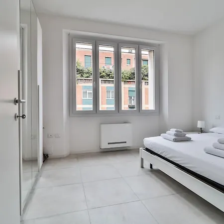 Arcade - 10 Minutes Walk To Piazza Maggiore Appartement *