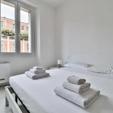 Arcade - 10 Minutes Walk To Piazza Maggiore *