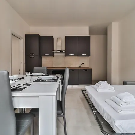 Arcade - 10 Minutes Walk To Piazza Maggiore Apartment *