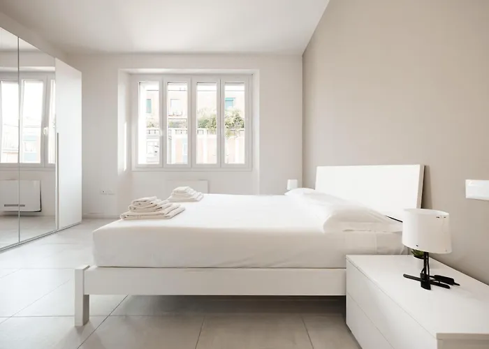 Arcade - 10 Minutes Walk To Piazza Maggiore * بولونيا